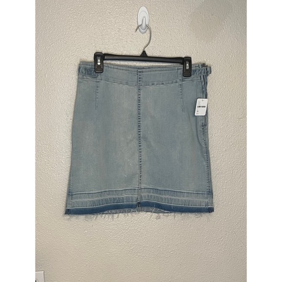 Free People Light wash denim skirt NWT Size 30 - Picture 1 of 8